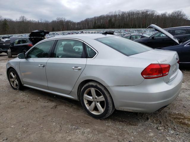 1VWBP7A33DC030228 | 2013 Volkswagen passat se