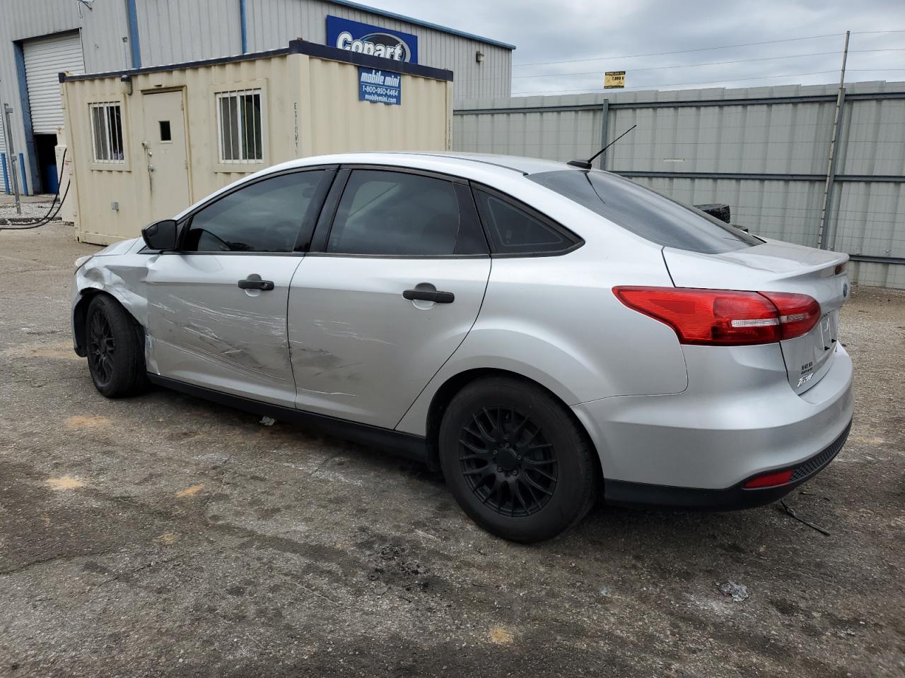 1FADP3E24FL345635 2015 Ford Focus S