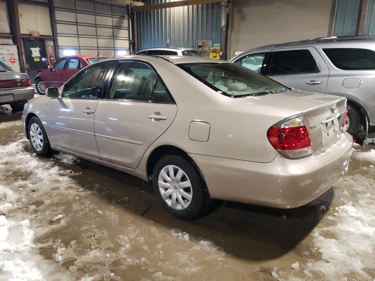 Lot #2407095124 2005 TOYOTA CAMRY LE