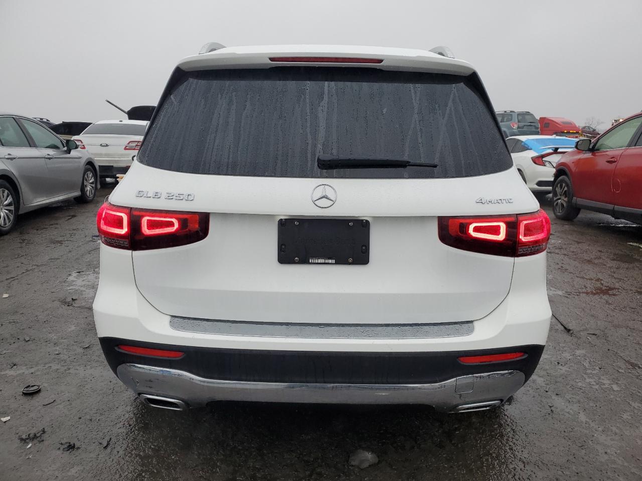 W1N4M4HB1LW020173 2020 Mercedes-Benz Glb 250 4Matic