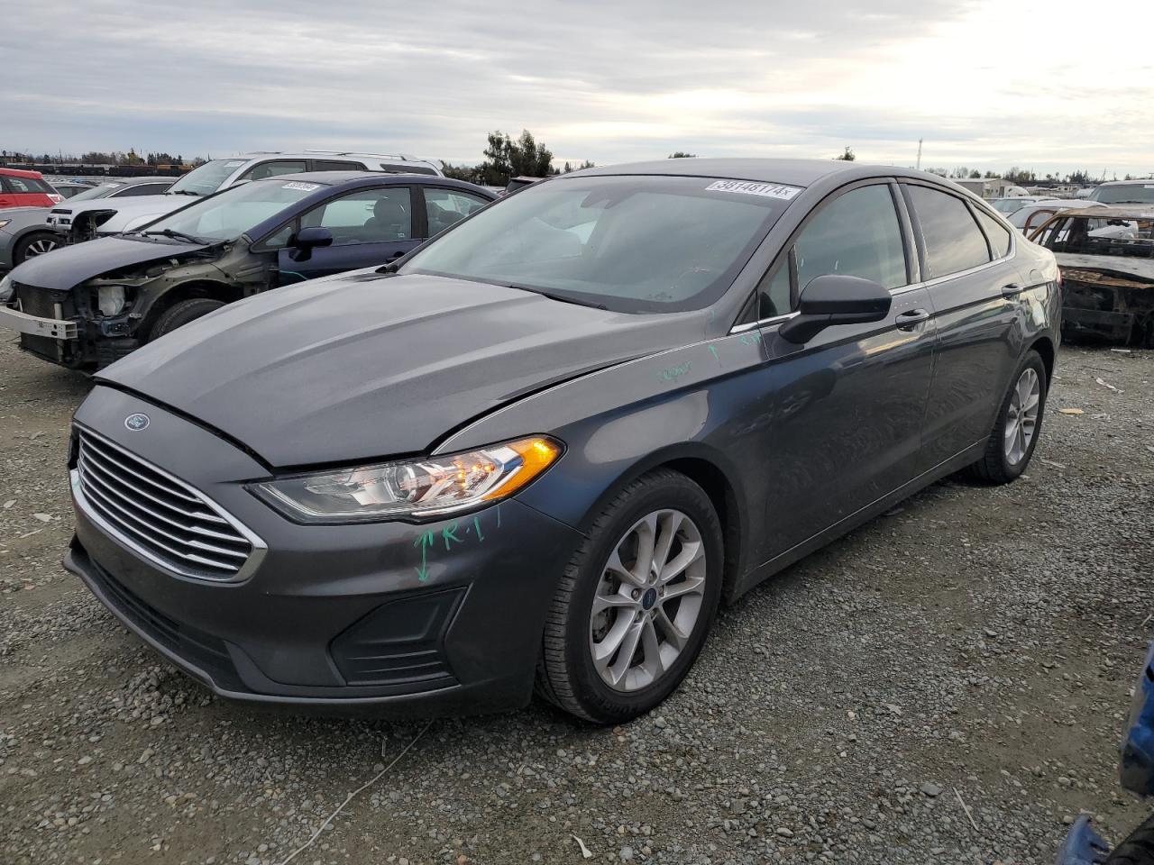 2020 FORD FUSION SE  (VIN: 3FA6P0HD8LR120104)