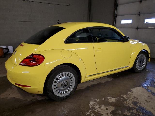 3VWJP7AT7DM687365 | 2013 Volkswagen beetle