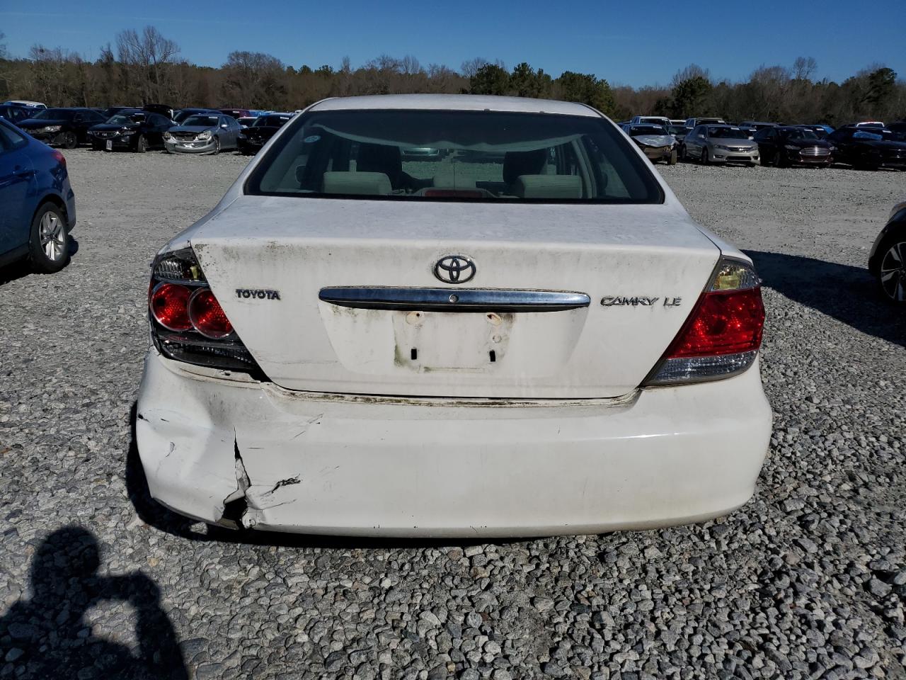 JTDBE32K263044549 2006 Toyota Camry Le