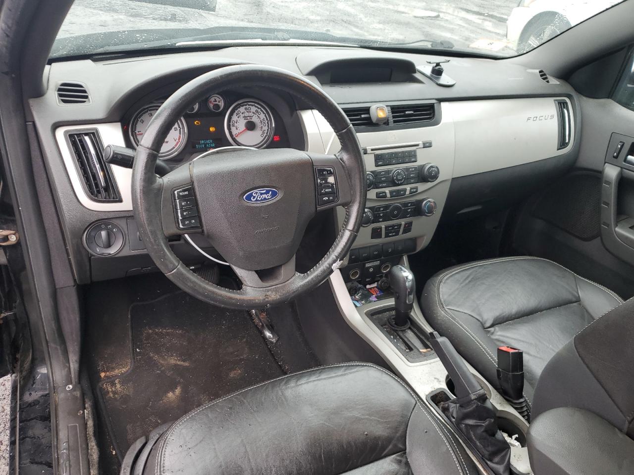 1FAHP33N88W246333 2008 Ford Focus Se