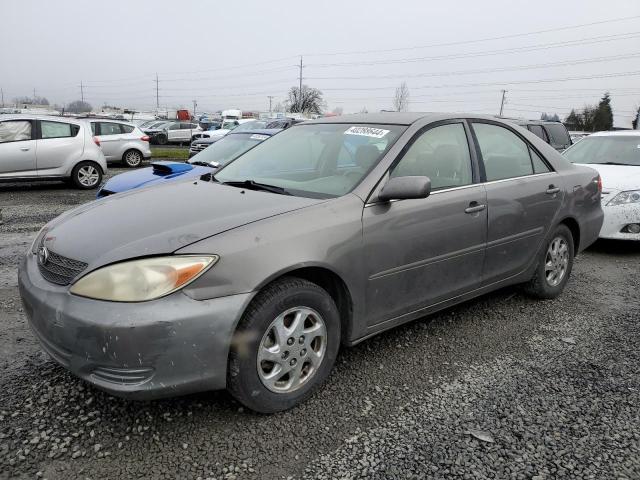 Lot #2445939956 2004 TOYOTA CAMRY LE salvage car