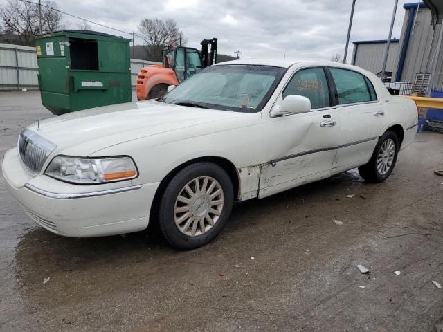 2003 Lincoln Town Car Executive