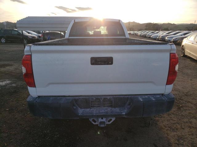 5TFTY5F18JX009945 | 2018 TOYOTA TUNDRA DOU