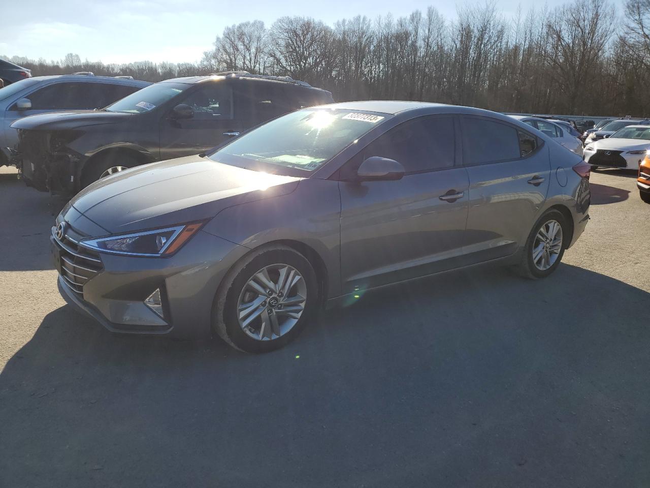 5NPD84LF1KH420230 HYUNDAI ELANTRA SE 2019