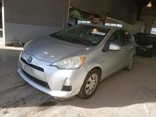 2013 Toyota Prius c 