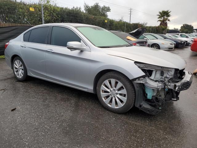 VIN 3FA6P0H78ER134517 2014 Ford Fusion, SE no.4