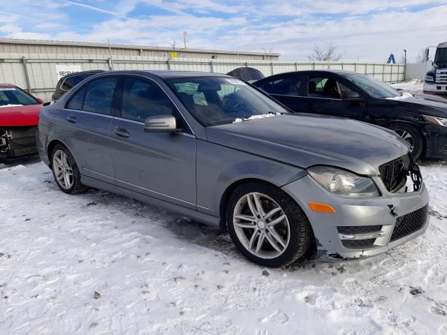 VIN WDDGF8AB6DR296273 2013 Mercedes-Benz C-Class, 3... no.4