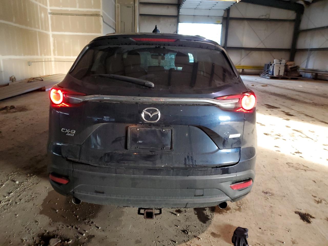 2016 Mazda Cx-9 Touring vin: JM3TCBCY2G0108297