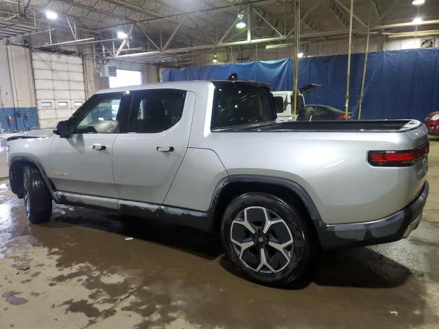 7FCTGAAA9NN016756 2022 Rivian R1T Adventure