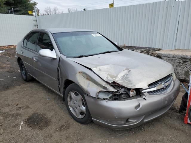 1N4DL01DXYC235385 | 2000 Nissan altima xe