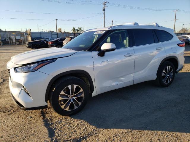 2020 Toyota Highlander Hybrid XLE