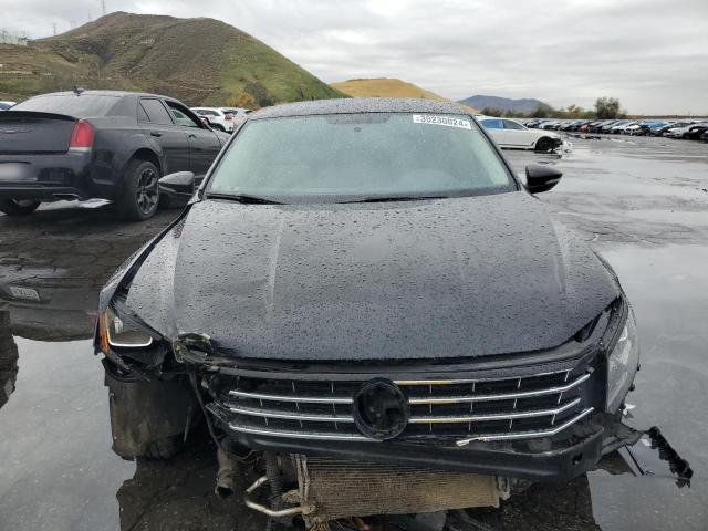 2017 Volkswagen Passat S VIN: 1VWAT7A36HC065858 Lot: 39230024