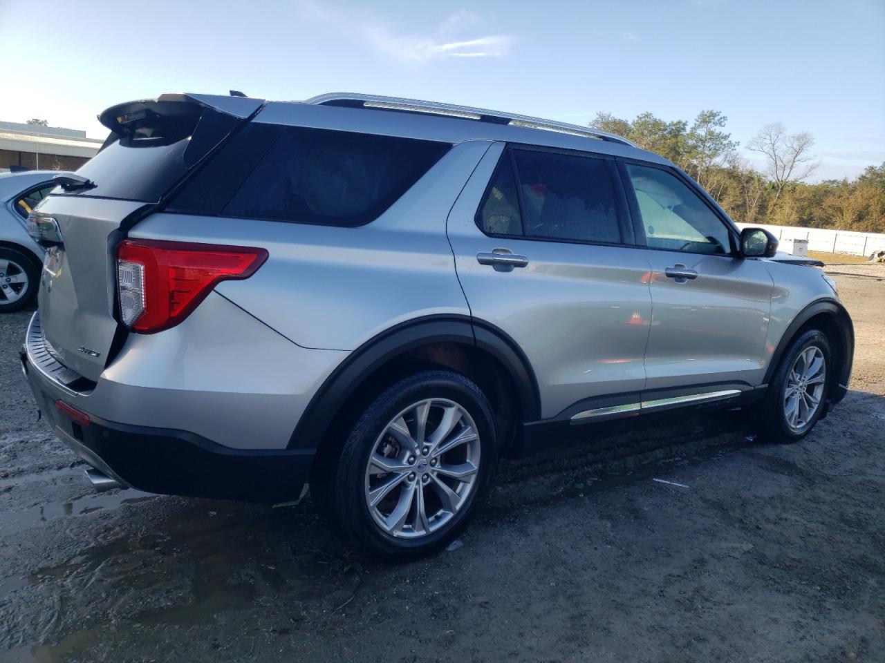 Lot #2340595664 2023 FORD EXPLORER L