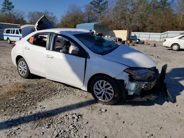 2018 Toyota Corolla L VIN: 5YFBURHE1JP748412 Lot: 82673403