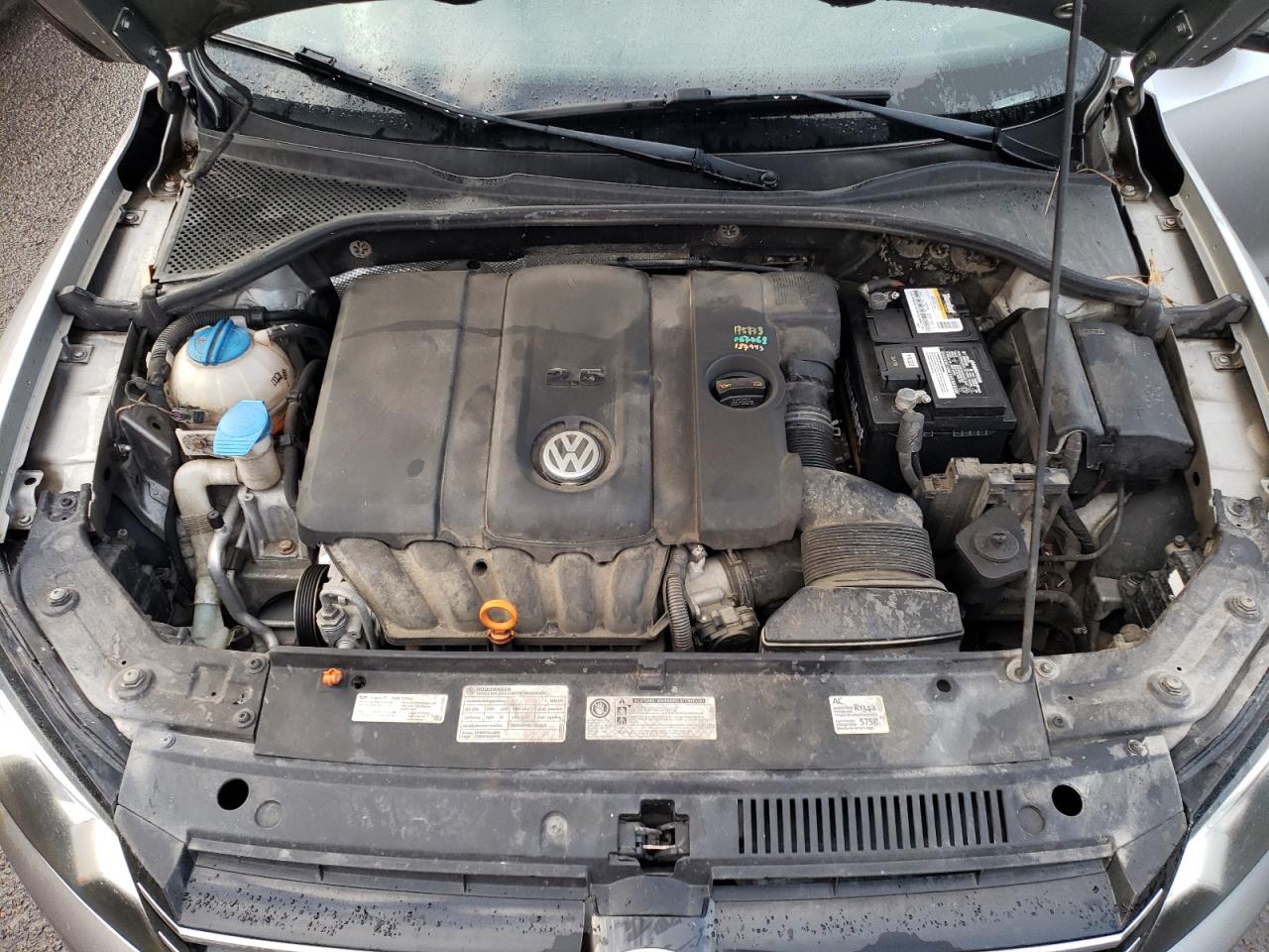 1VWBP7A38CC044804 2012 Volkswagen Passat Se