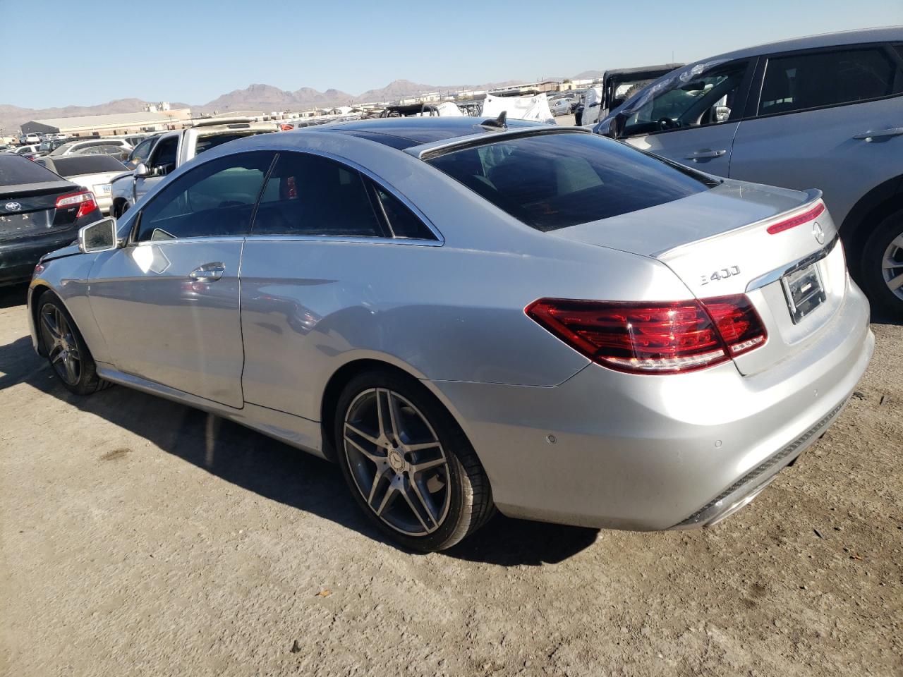 MERCEDES-BENZ E-CLASS 400