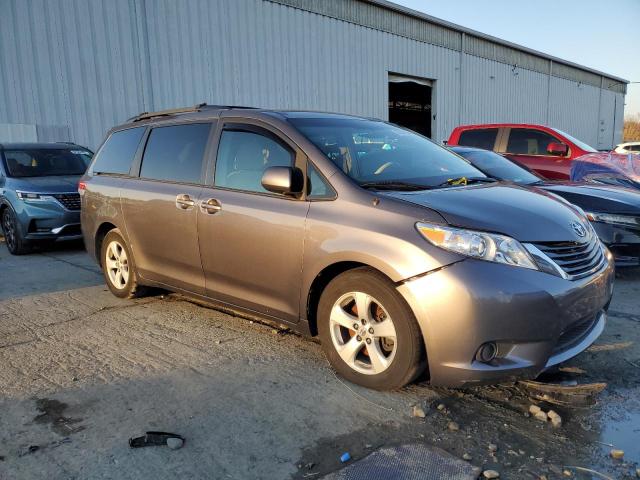 5TDKK3DC2BS149552 | 2011 Toyota sienna le