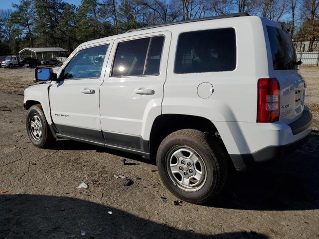 VIN JTEAAAAH4NJ111739 2013 JEEP PATRIOT no.2