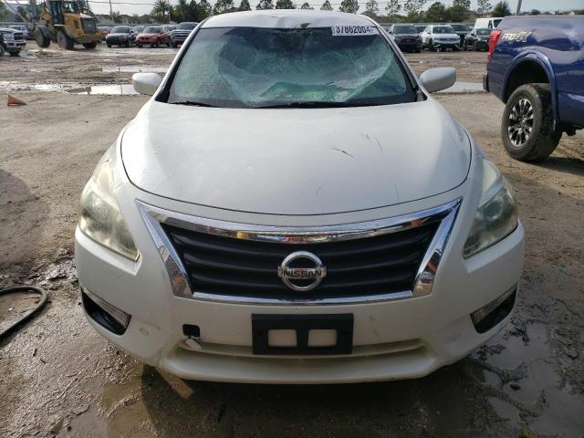 1N4AL3AP2FC180877 | 2015 NISSAN ALTIMA 2.5