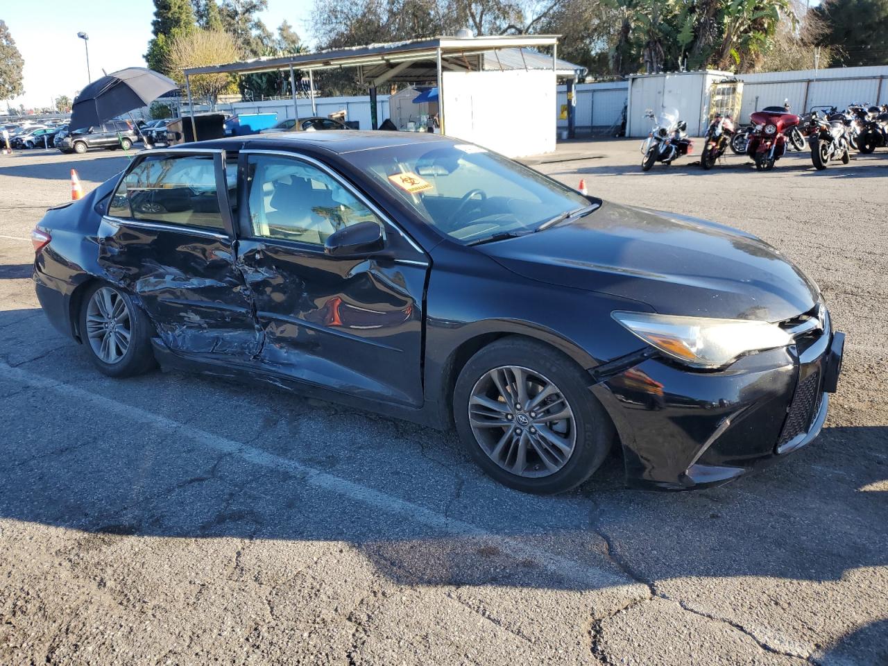 2017 Toyota Camry Le vin: 4T1BF1FK7HU329803