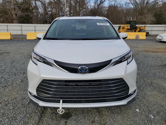 5TDZRKEC9NS077837 2022 TOYOTA SIENNA, photo no. 5