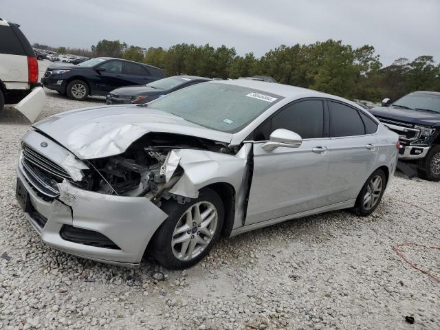 Lot #2354641478 2015 FORD FUSION SE salvage car