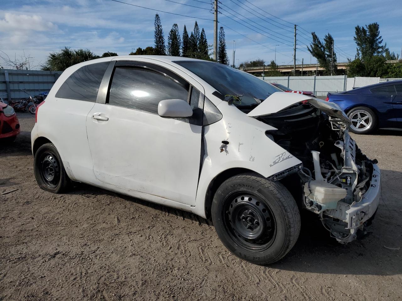 JTDJT923075120384 2007 Toyota Yaris