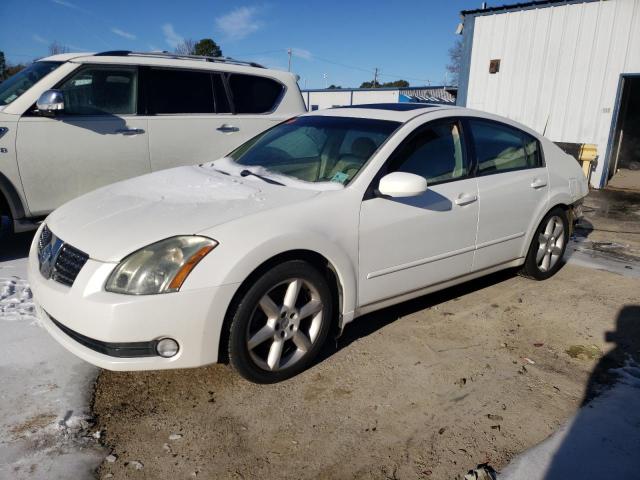 2004 Nissan Maxima SE