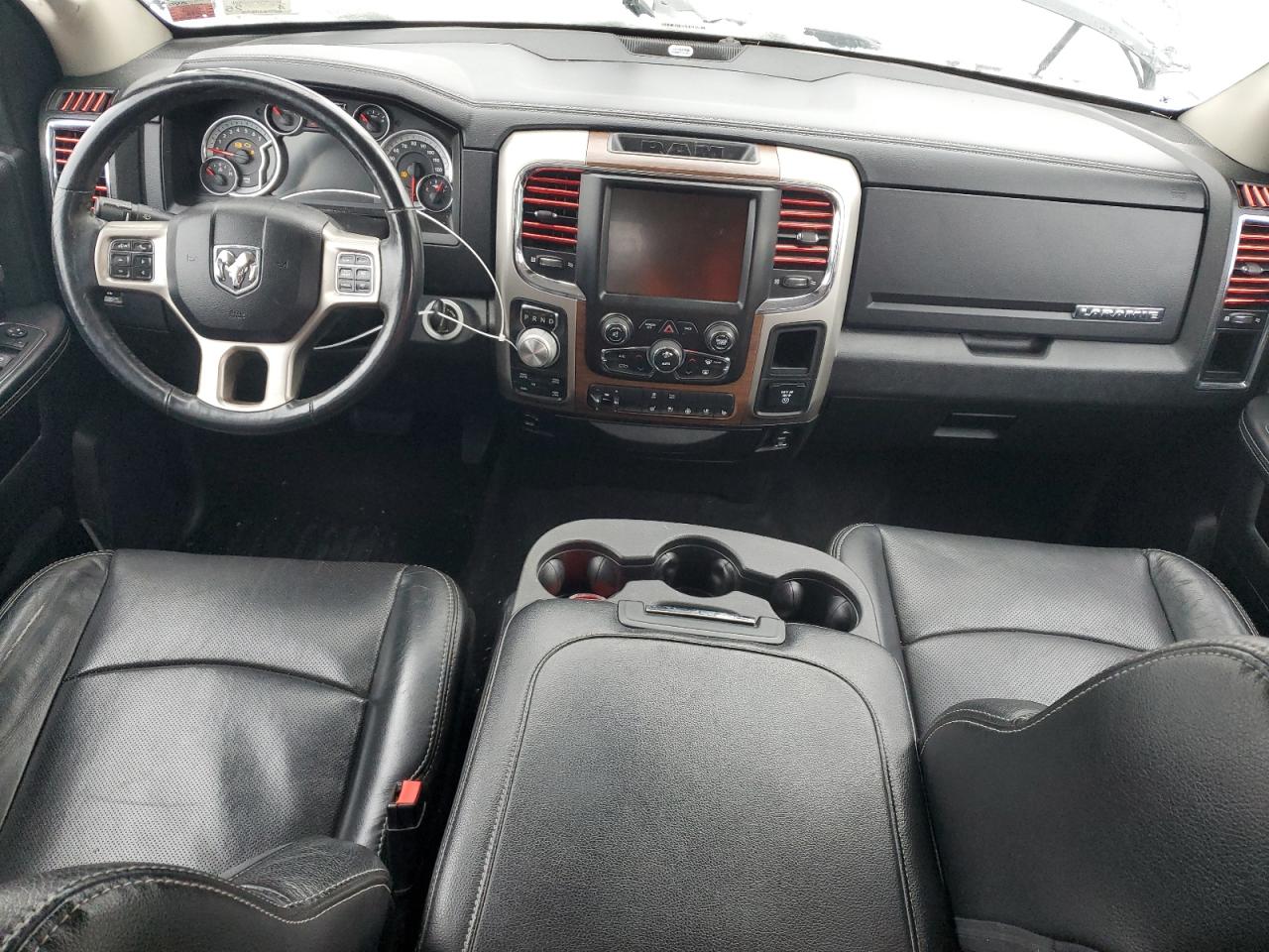 1C6RR7NT9GS125609 2016 Ram 1500 Laramie