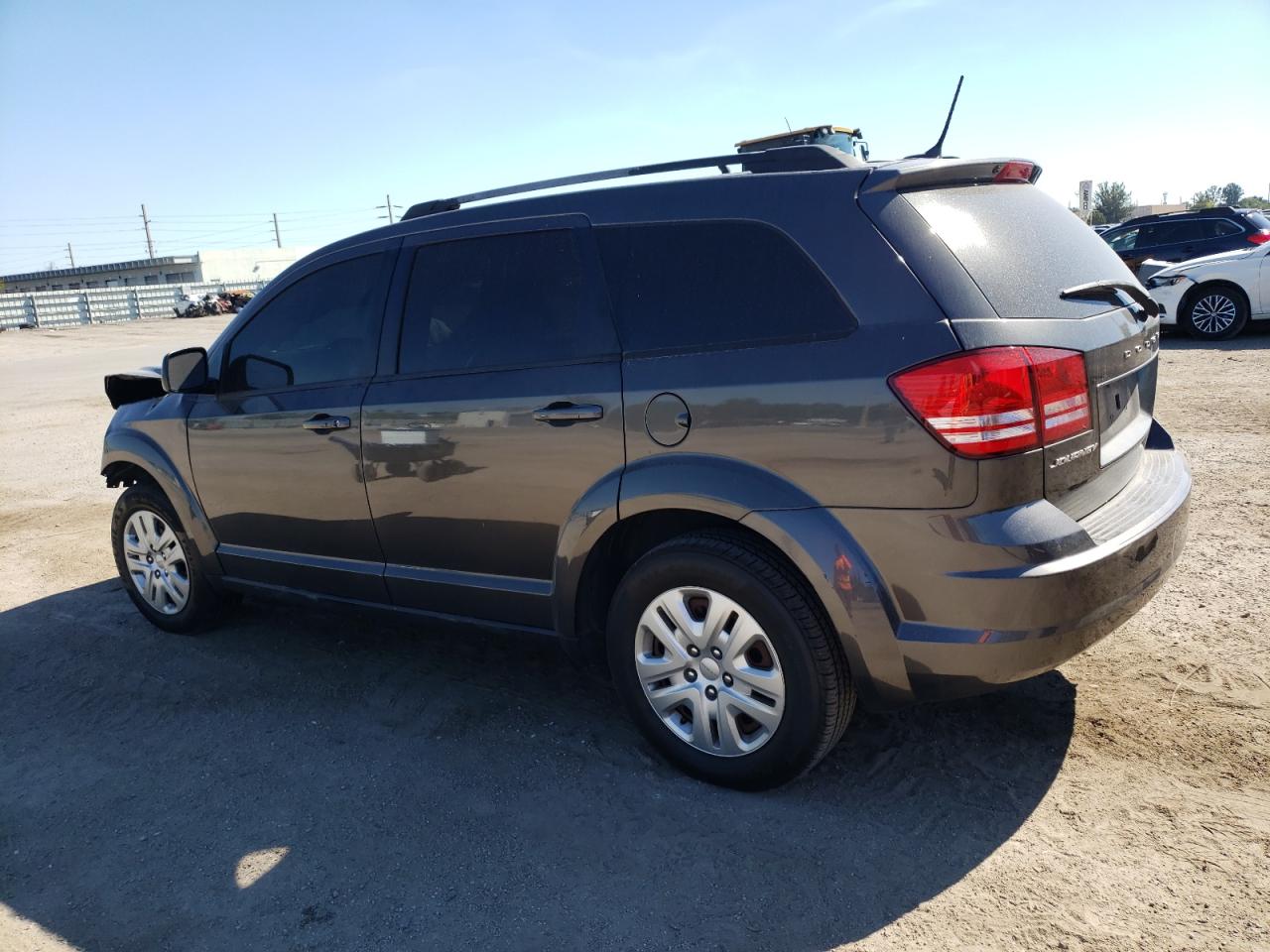 3C4PDCAB6JT295713 2018 Dodge Journey Se