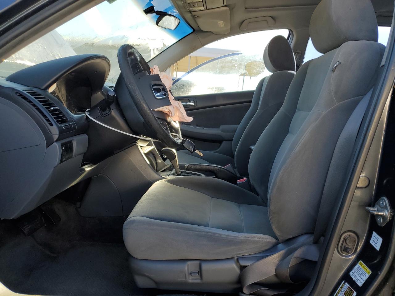 1HGCM56745A089240 2005 Honda Accord Ex