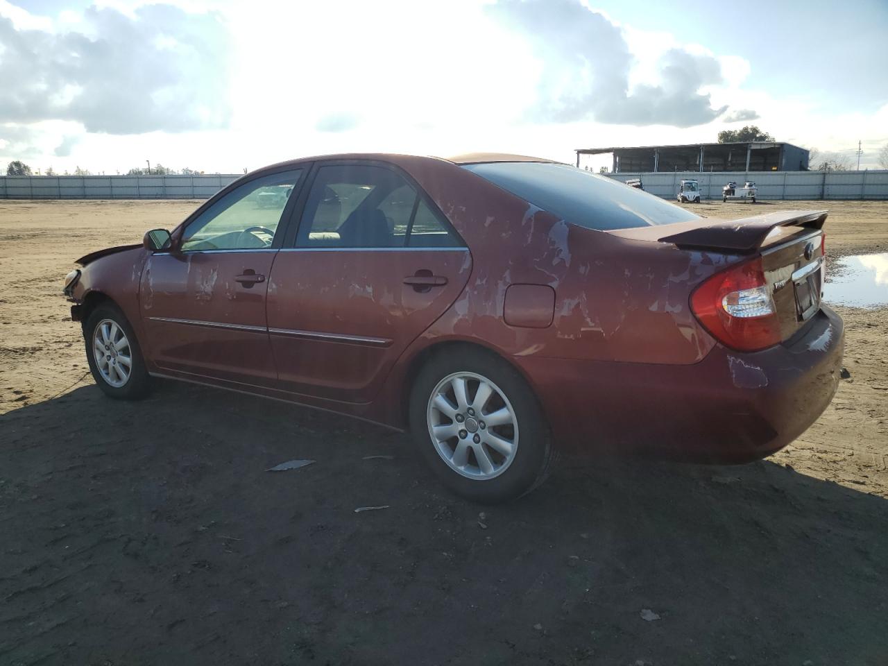 JTDBF32K740157196 2004 Toyota Camry Le