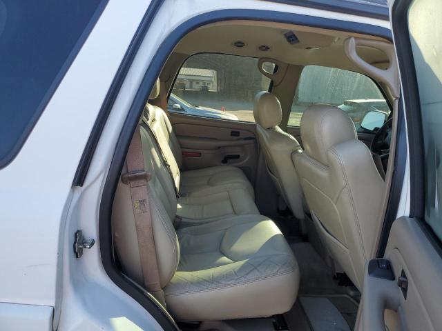 2004 Chevrolet Tahoe C1500 VIN: 1GNEC13Z64R193910 Lot: 40201494