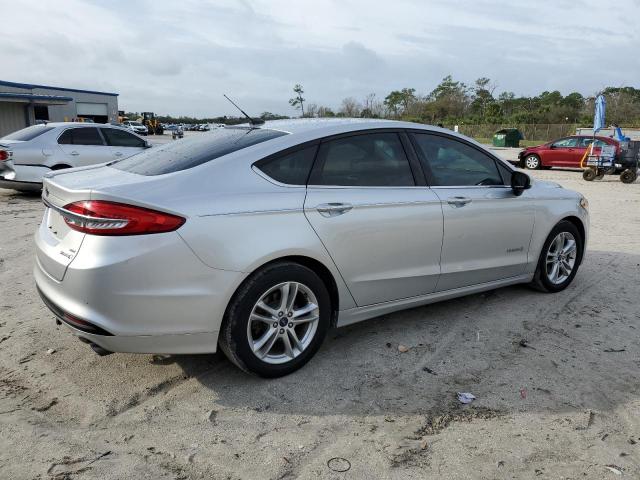 VIN 3FA6P0LU2JR280015 2018 Ford Fusion, Se Hybrid no.3