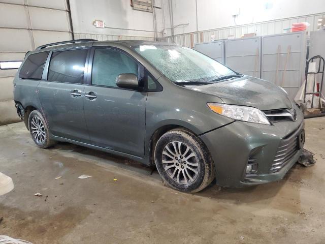 5TDYZ3DC0KS009621 | 2019 TOYOTA SIENNA XLE