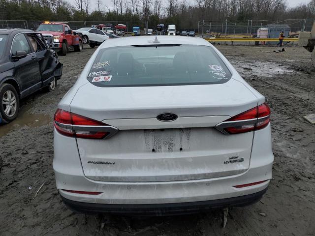 3FA6P0LU1KR240946 2019 Ford Fusion Se