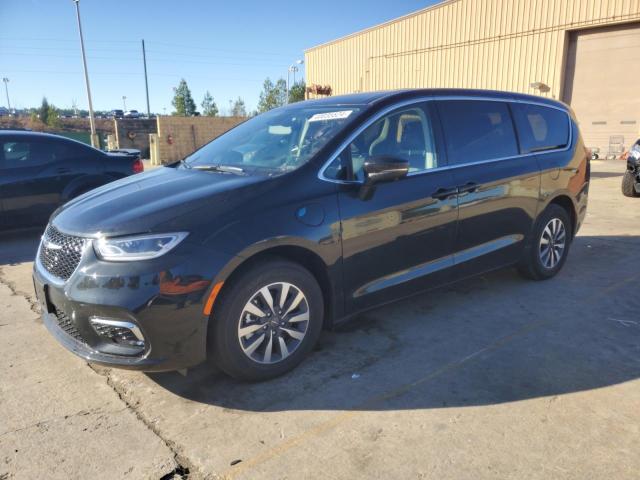 Lot #2340510351 2023 CHRYSLER PACIFICA H salvage car