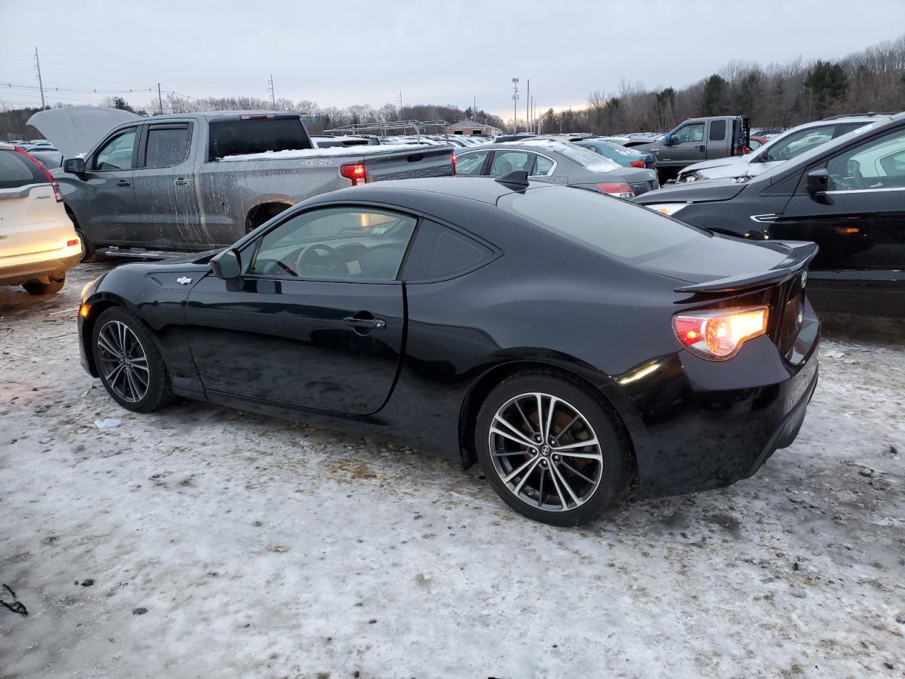 JF1ZNAA18F8704047 2015 Toyota Scion Fr-S