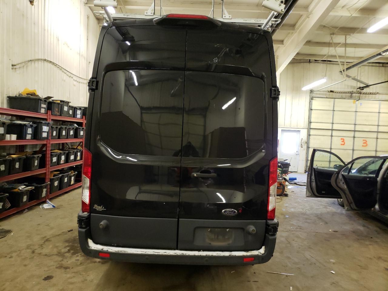 1FTYR2XG4JKA26503 2018 Ford Transit T-250