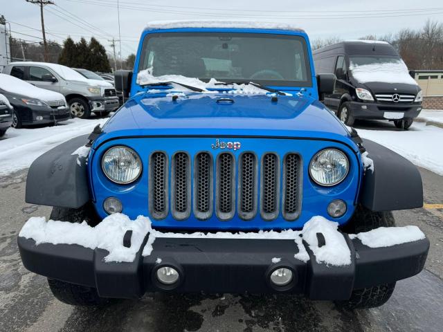 2015 Jeep Wrangler Unlimited Sport VIN: 1C4BJWDG2FL520398 Lot: 39655044