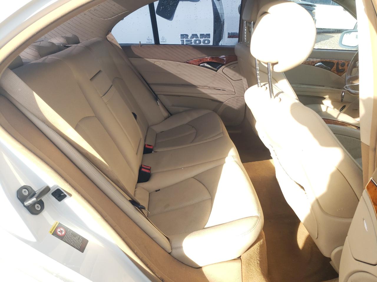 WDBUF56X37B142597 2007 Mercedes-Benz E 350