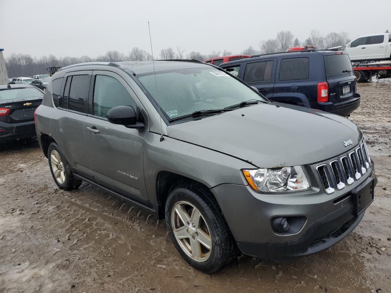 Lot #2902450937 2011 JEEP COMPASS SP