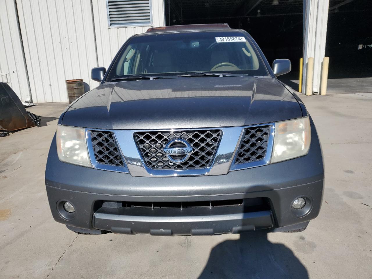 5N1AR18WX6C646335 2006 Nissan Pathfinder Le