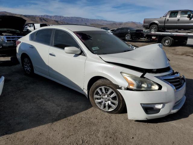Image 4 of 2014 Nissan Altima salvage vehicle - Lot #38937374 at Copart
