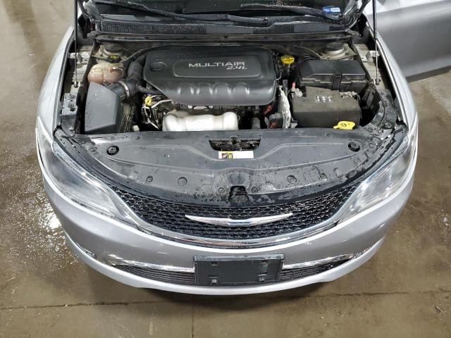 2015 Chrysler 200 - Image 11