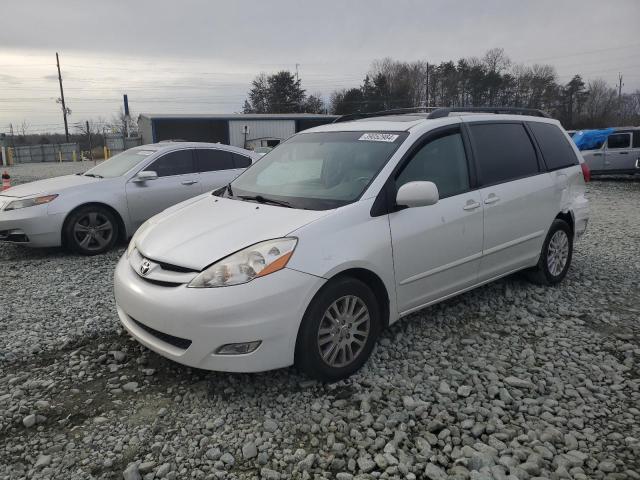 2008 Toyota Sienna XLE